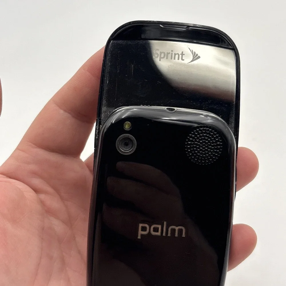 Palm Pre Slider Smartphone Sprint QWERTY Keyboard Black 2.0MP Camera Locked